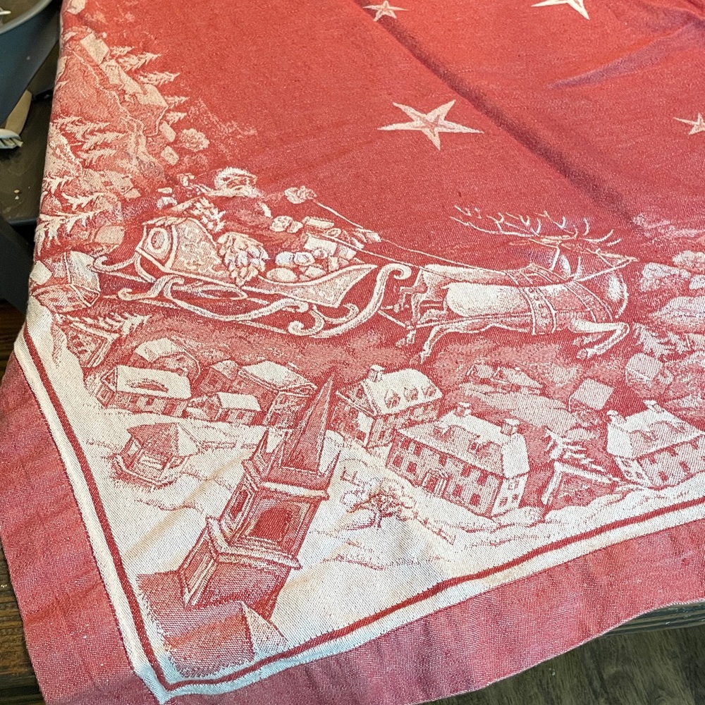 Williams Sonoma Twas The Night Before Christmas Table Cloth 90”x70”